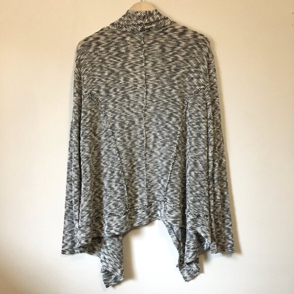 Marled Monochrome Handkerchief Hem Open Cardigan - Picture 2 of 13